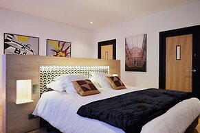 Suites 124