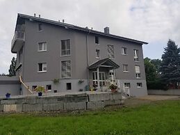 Studio directly by Lake Contance