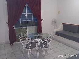 Hotel Fiesta Portola