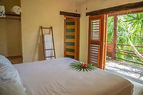 Hotel Buenavista Bacalar Jungle Experience