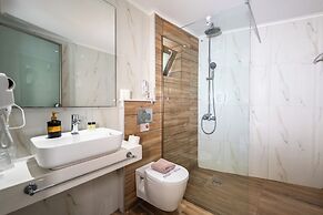 Marvel Deluxe Rooms