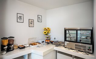Marvel Deluxe Rooms