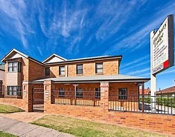 Hanbury Lodge