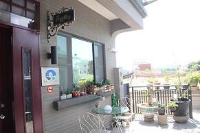Blue Chair Homestay