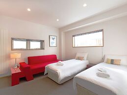Kita Kitsune Chalet
