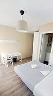 AYZ Villegas - Auto check-in property