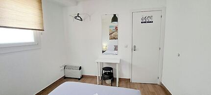 AYZ Villegas - Auto check-in property