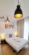 AYZ Villegas - Auto check-in property