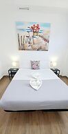 AYZ Villegas - Auto check-in property