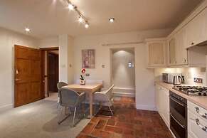 Abercromby Place Apartment