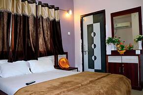 Hotel Raj Palace