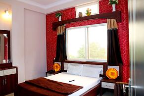 Hotel Raj Palace