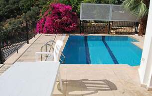 Ekici Suites
