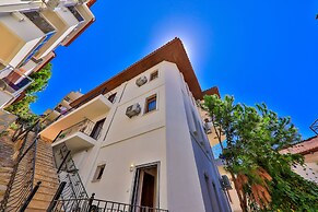 Ekici Suites
