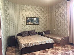 4 Seasons Hotel