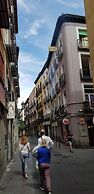 Hostal Loyola - Hostel