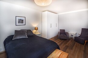 Apartment B48