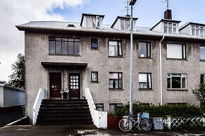 Apartment B48