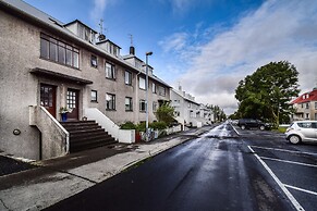 Apartment B48