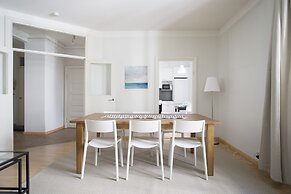 2ndhomes 2BR apartment by the Esplanade Park