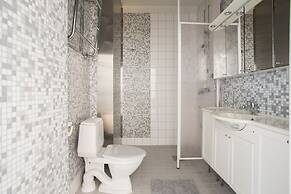 2ndhomes 2BR apartment by the Esplanade Park