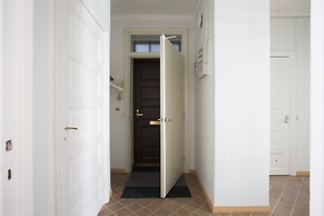 2ndhomes 2BR apartment by the Esplanade Park