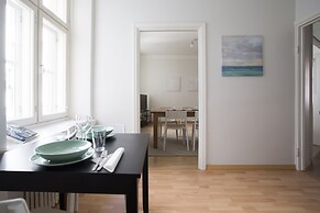 2ndhomes 2BR apartment by the Esplanade Park