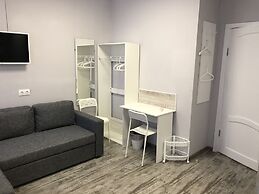 L-hotel