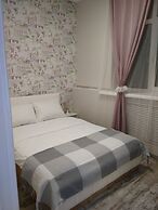 L-hotel