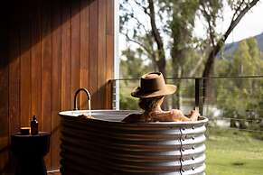 Mt Mulligan Lodge