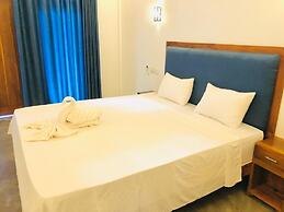 Surf Gangs Hotel