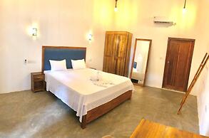 Surf Gangs Hotel