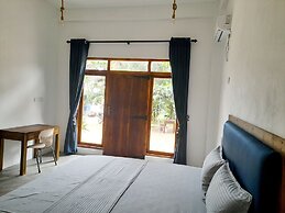 Surf Gangs Hotel