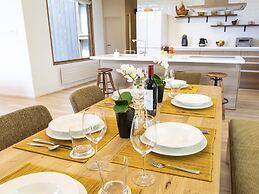 Birchwood Chalet