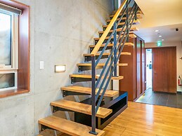 Yuuki Toride Chalet