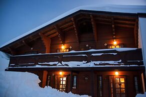 Snowball Chalet at Madarao Mountain