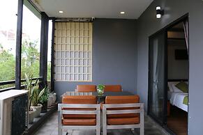 Ostro Hotel
