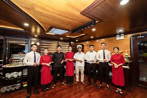 Dragon Bay Cruises
