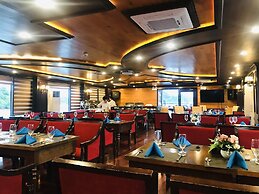 Dragon Bay Cruises