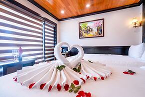 Dragon Bay Cruises