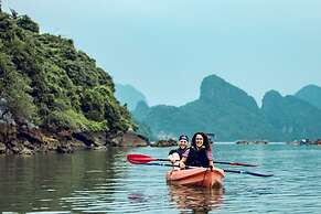 Dragon Bay Cruises