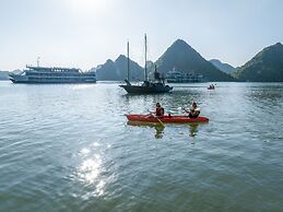 Dragon Bay Cruises