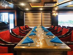 Dragon Bay Cruises