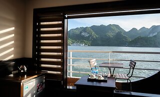 Dragon Bay Cruises