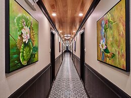 Dragon Bay Cruises