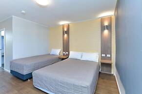 Platinum Motel