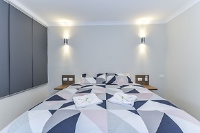 Platinum Motel