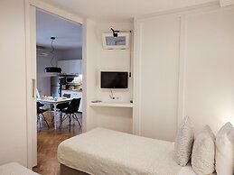 Basco Central Apartment Little Bay