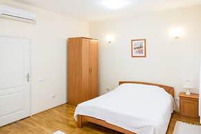 Basco Slavija Square Apartment