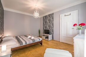 Chest design apartments